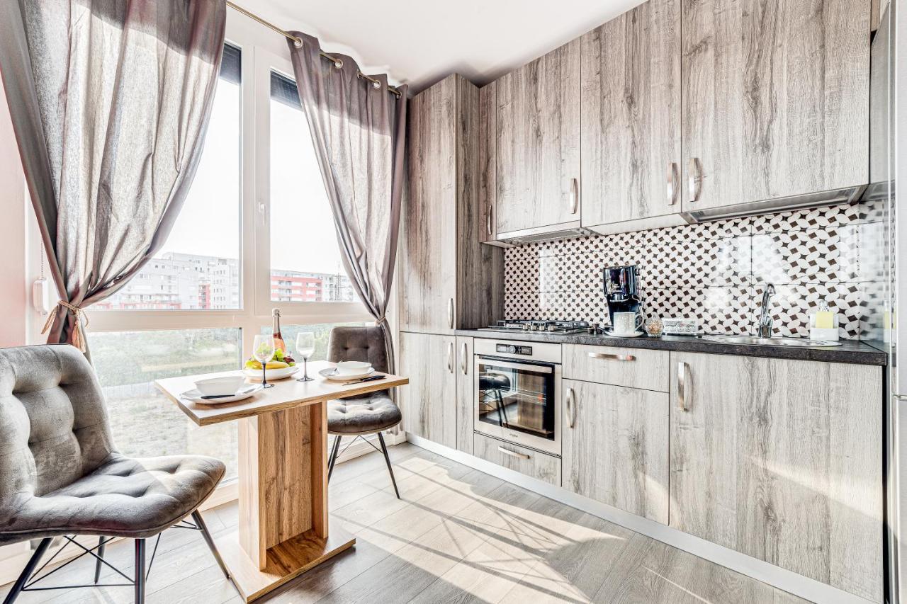 Ari Brownie Apartment - Luxurious Stay Arad Buitenkant foto
